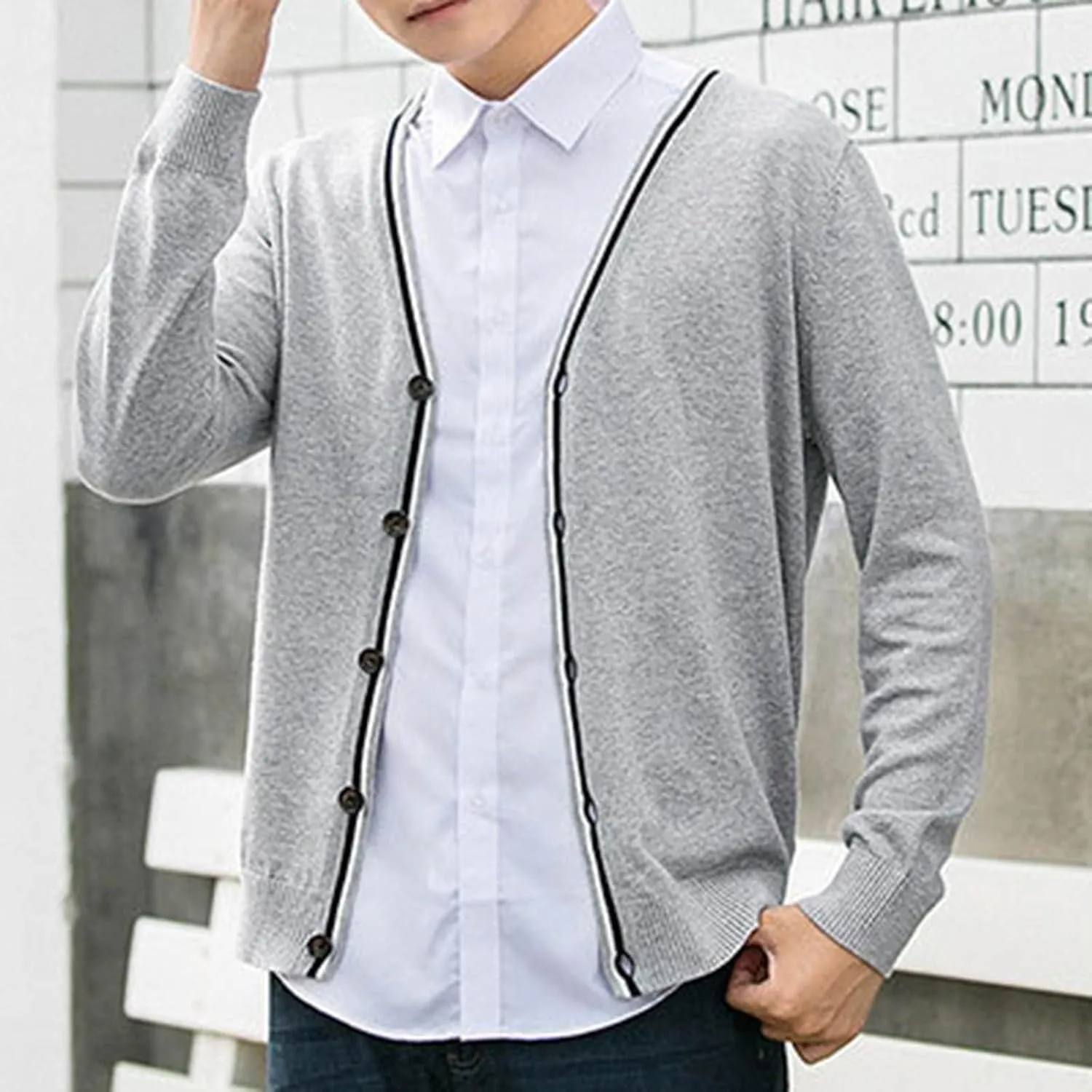 Mens Button Down Long Sleeve Shirt Knit V Neck Cardigan Botton Down Slim Autumn Tops College Students Outfits