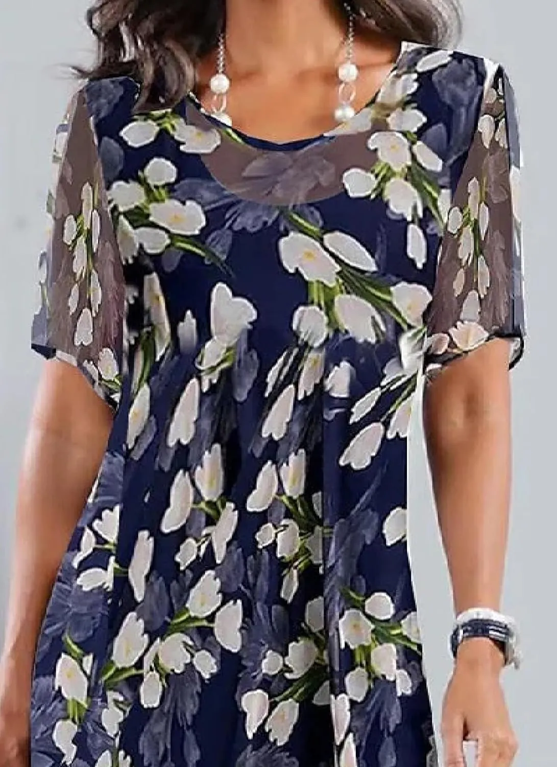 Women's Boho Flowy Short Sleeve Round Neck Floral Midi Dress Shift Tiered Spring Summer Wedding Guest Dresses